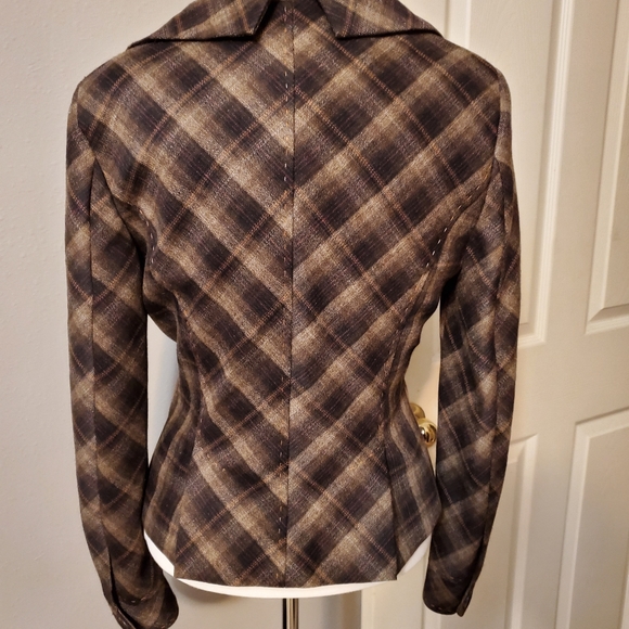 BCBG Plaid Ruffled Jacket w/Whipstich - Picture 3 of 8
